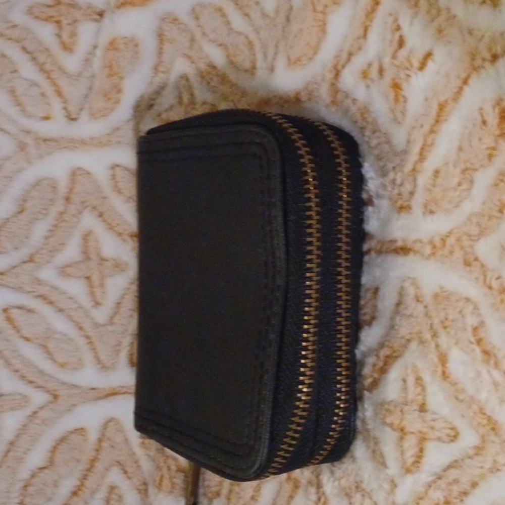 Universal thread - Picture 3 of 5
